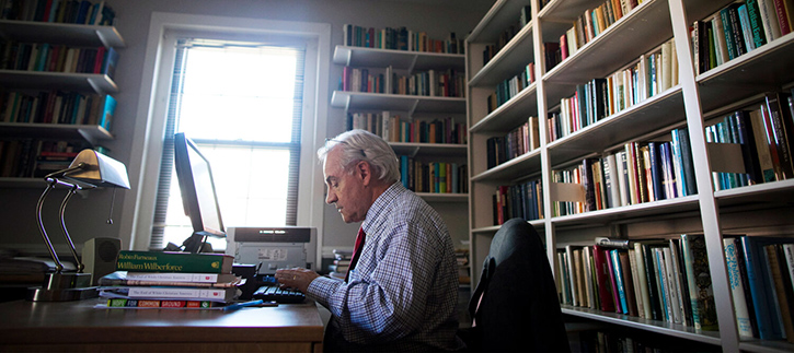 E. J. Dionne is Visiting Professor in Religion and Political Culture / Photo: Stephanie Mitchell, Harvard file photo