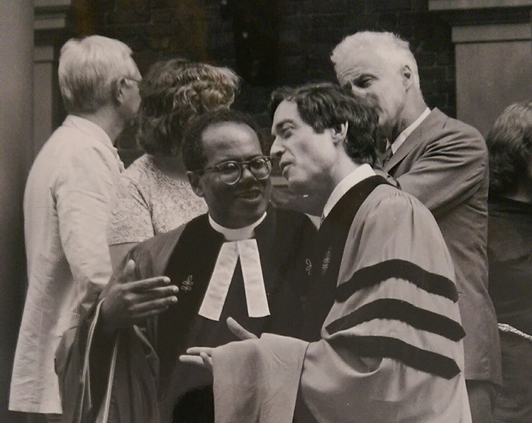 George Rupp with Peter Gomes, left. / Photo: HDS archive
