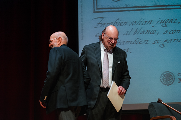 Davíd Carrasco y Eduardo Matos Moctezuma en México en 2019. Foto de Ryan Christopher Jones