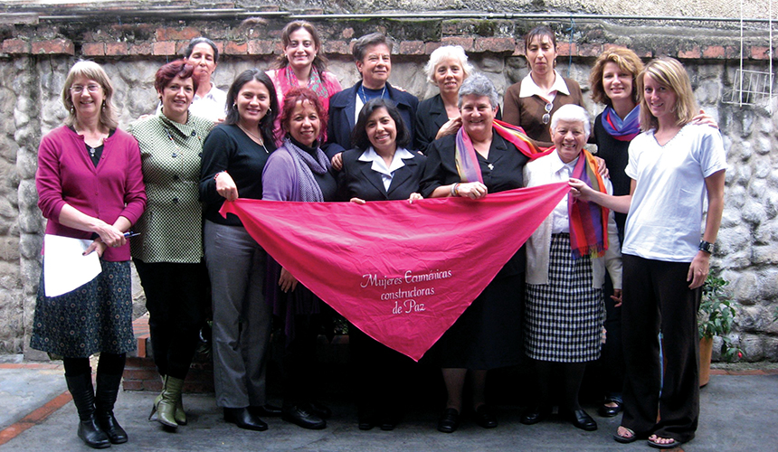 Susan Hayward, MDiv ’07, In Bogotá, Colombia, With Members Of The Ecumenical Women’s Peacebuilding Network (Gempaz)